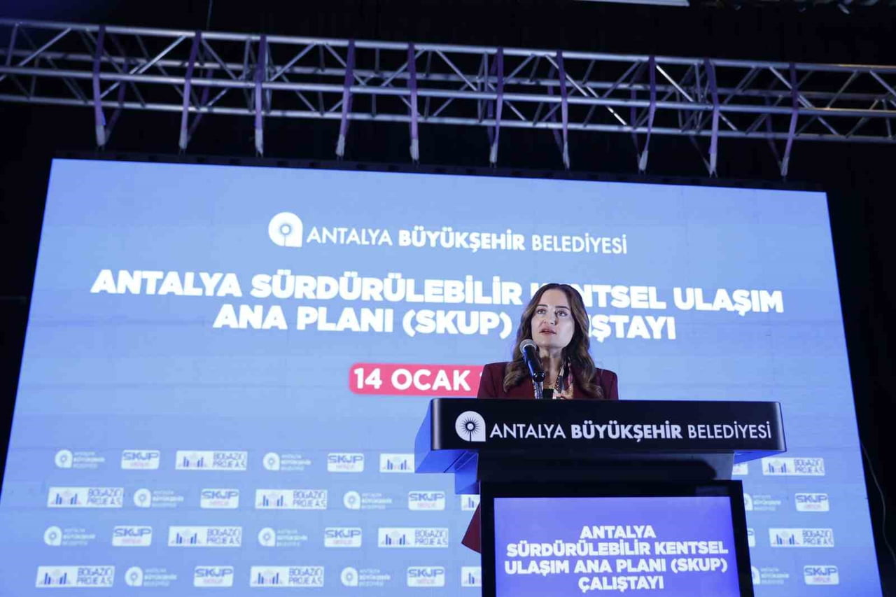ANTALYA BÜYÜKŞEHİR BELEDİYESİ EV SAHİPLİĞİNDE DÜZENLENEN TOPLANTININ AÇILIŞINDA KONUŞAN BAŞKAN...