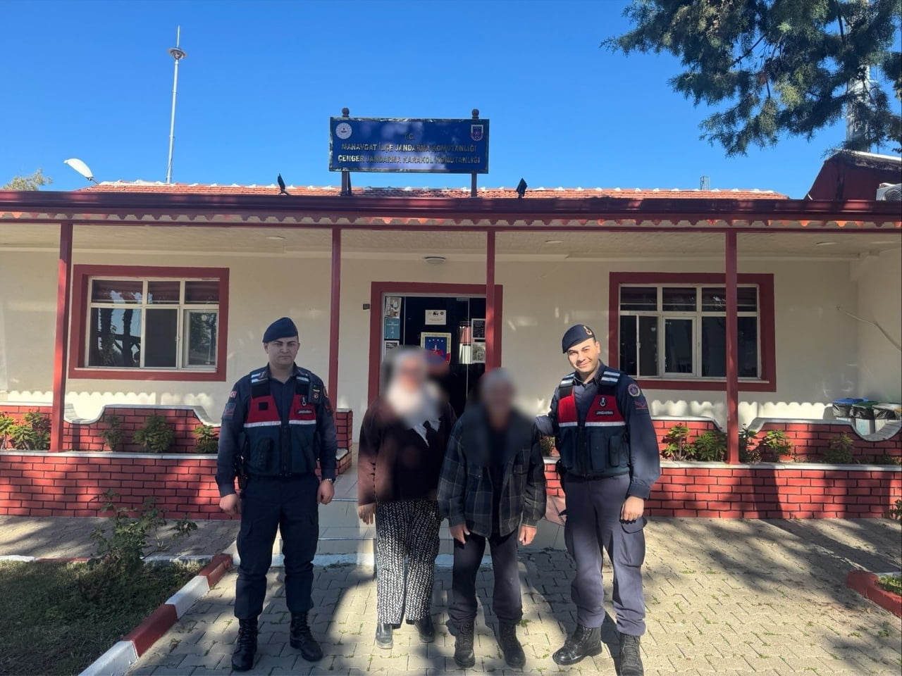 ANTALYA’NIN MANAVGAT İLÇESİNDE KAYIP OLARAK ARANAN ALZHEİMER HASTASI VATANDAŞ, JANDARMA...