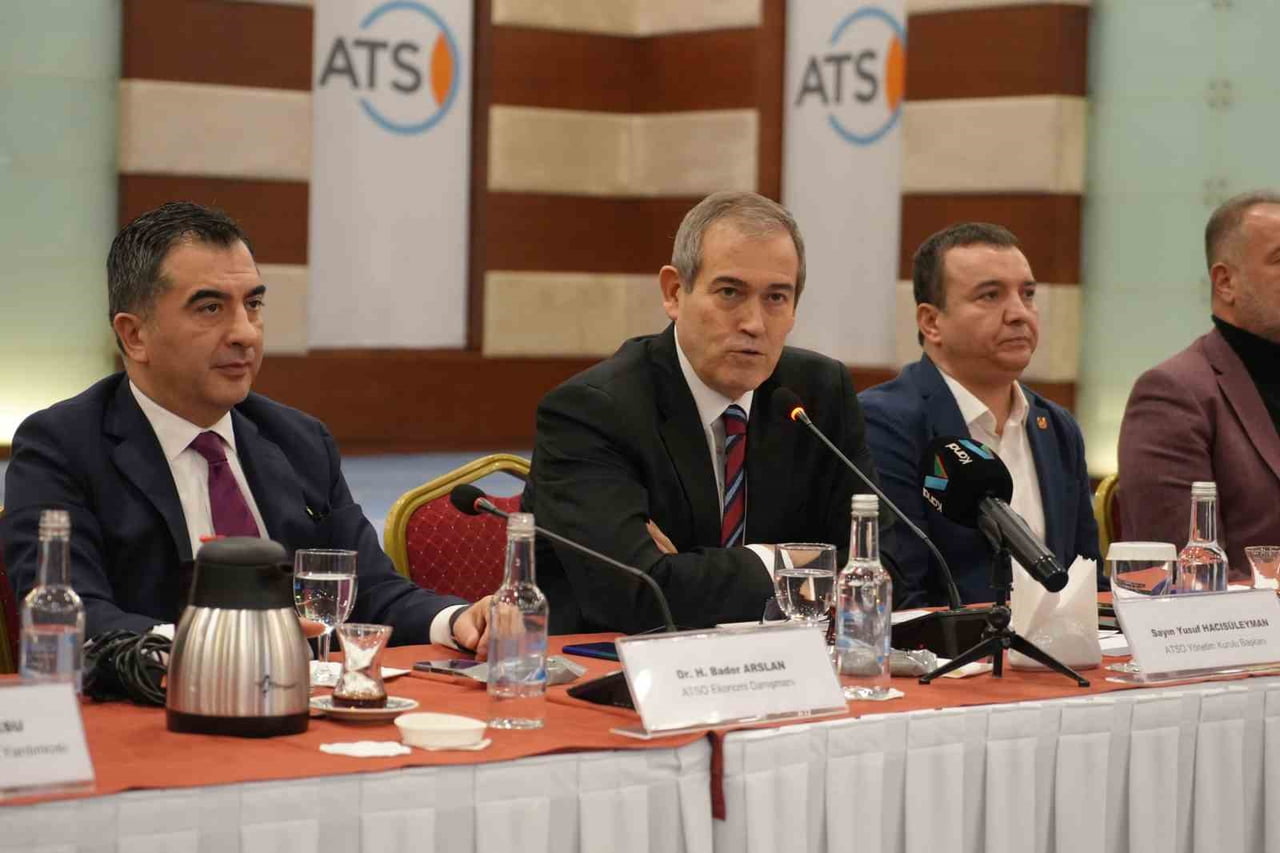 ANTALYA TİCARET VE SANAYİ ODASI (ATSO) YÖNETİM KURULU BAŞKANI YUSUF HACISÜLEYMAN, 2025 YILININ...