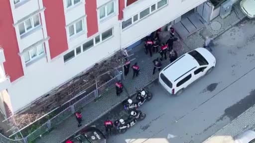 Avcılar'da işyerlerine sıkı denetim: 8'i çocuk 55 şahsın sigortasız çalıştırıldığı tespit...