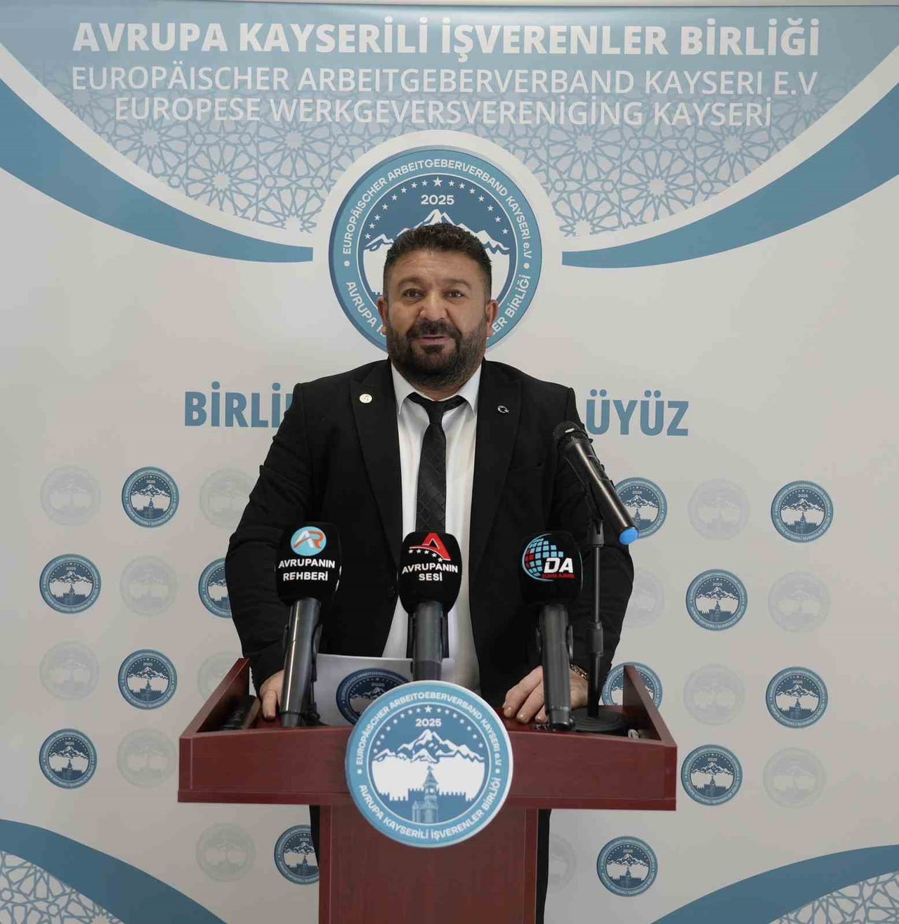 AVRUPA KAYSERİLİ İŞVERENLER BİRLİĞİ (AKİB) TÜRKİYE YATIRIM KOMİSYON BAŞKANI ONUR DOĞAN; AVRUPA’DA...