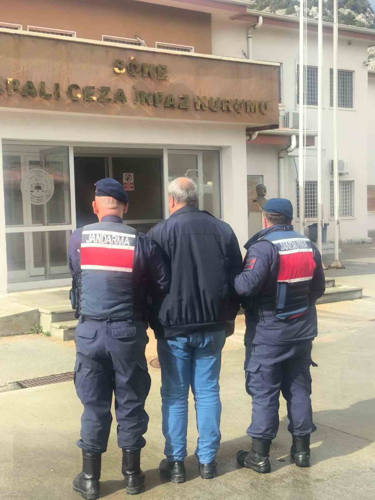 AYDIN'IN SÖKE İLÇESİNDE DOLANDIRICILIK SUÇUNDAN HAKKINDA 5 YIL KESİNLEŞMİŞ HAPİS CEZASI BULUNAN...