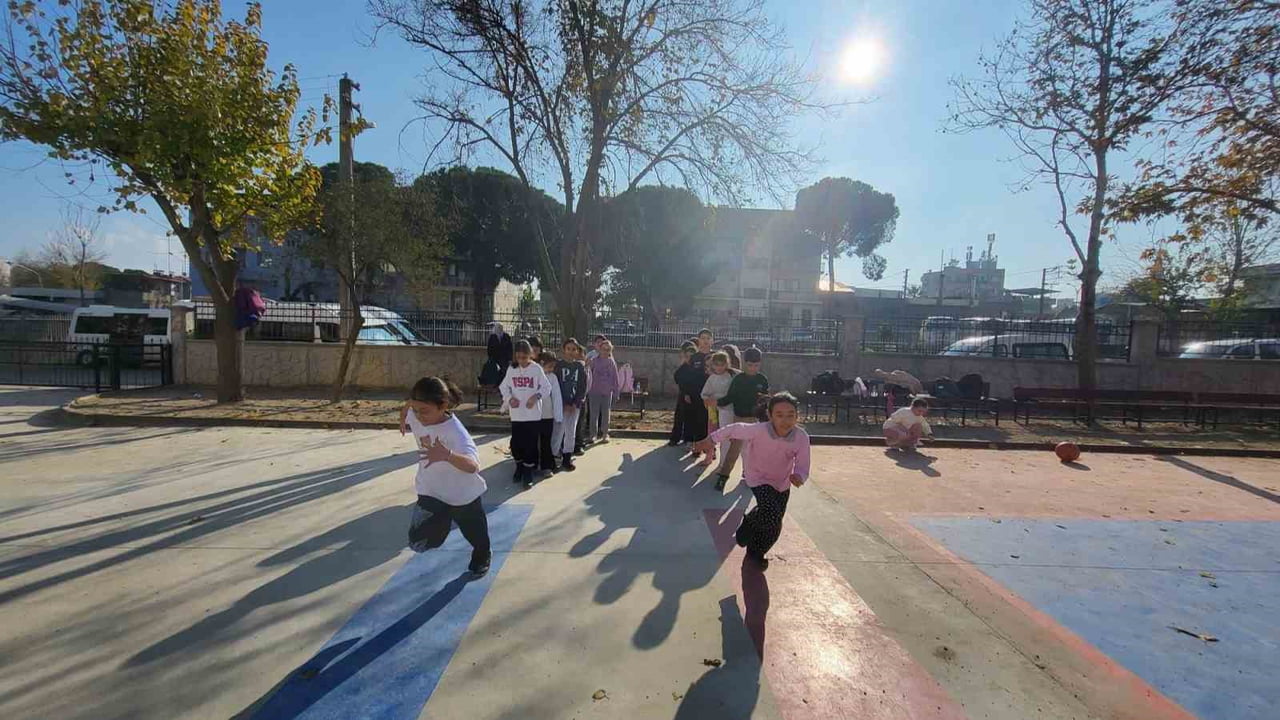 AYDIN’DA EĞİTİM GÖREN 4. SINIF ÖĞRENCİLERİ, “SPORA İLK ADIM” PROJESİ İLE HEM SPOR ALIŞKANLIĞI...