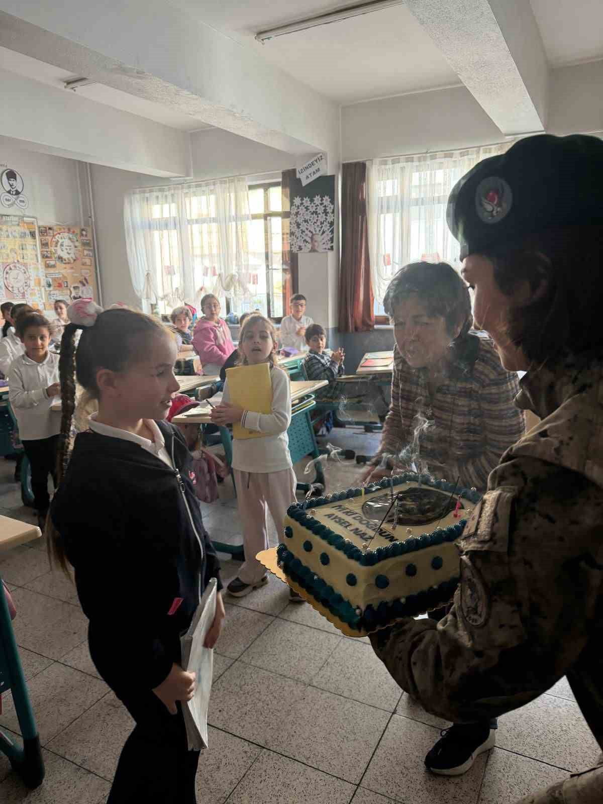 AYDIN ÖZEL HAREKAT ŞUBE MÜDÜRLÜĞÜ EKİPLERİ, BİNGÖL’DE MÜHİMMAT SEVKİ SIRASINDA MEYDANA GELEN...