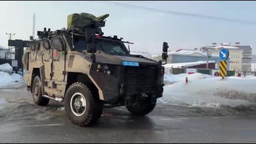 Bakan Yerlikaya: "332 kilogram Skunk, 16 kilogram Metamfetamin olmak üzere 348 kilogram uyuşturucu...