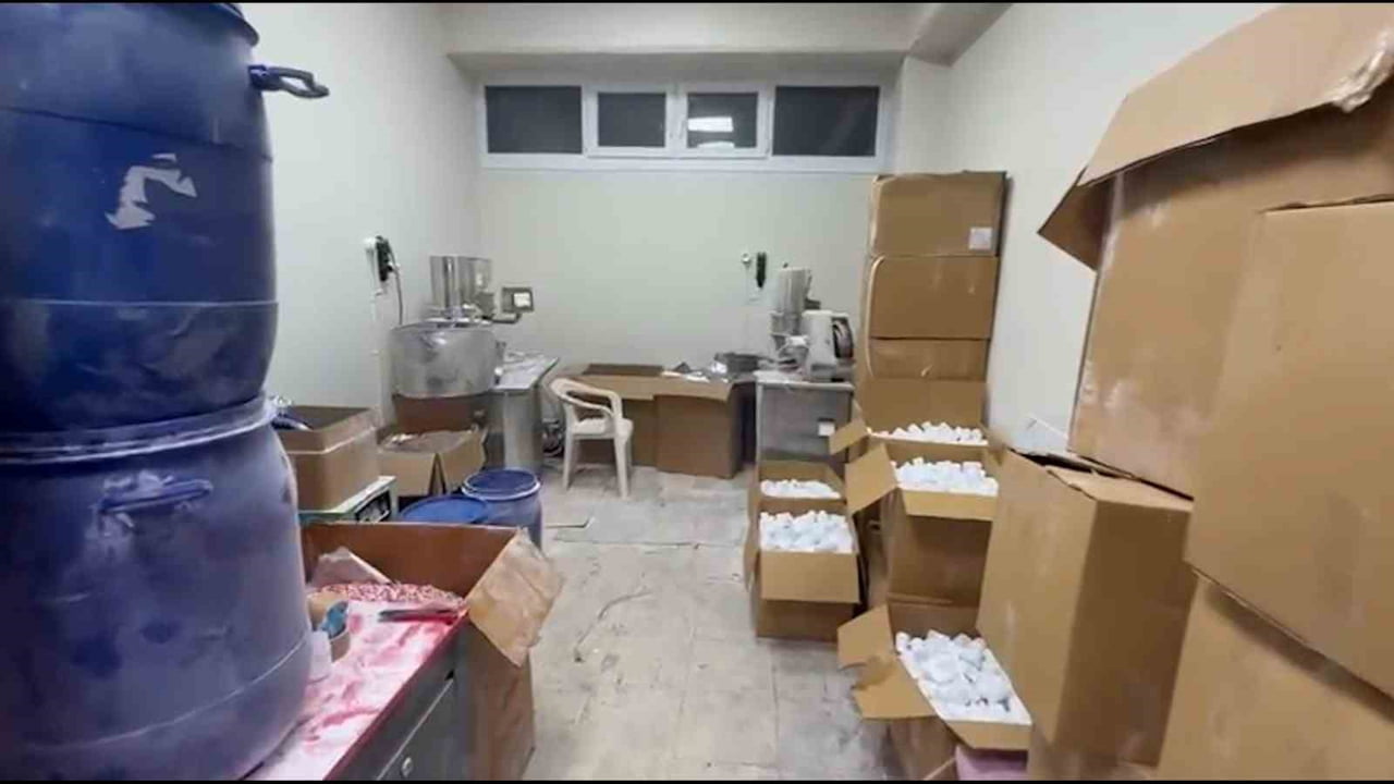 BAKIRKÖY CUMHURİYET BAŞSAVCILIĞI TARAFINDAN UYUŞTURUCU MADDE İMALATI VE TİCARETİNİ YAPAN ŞAHISLARA...