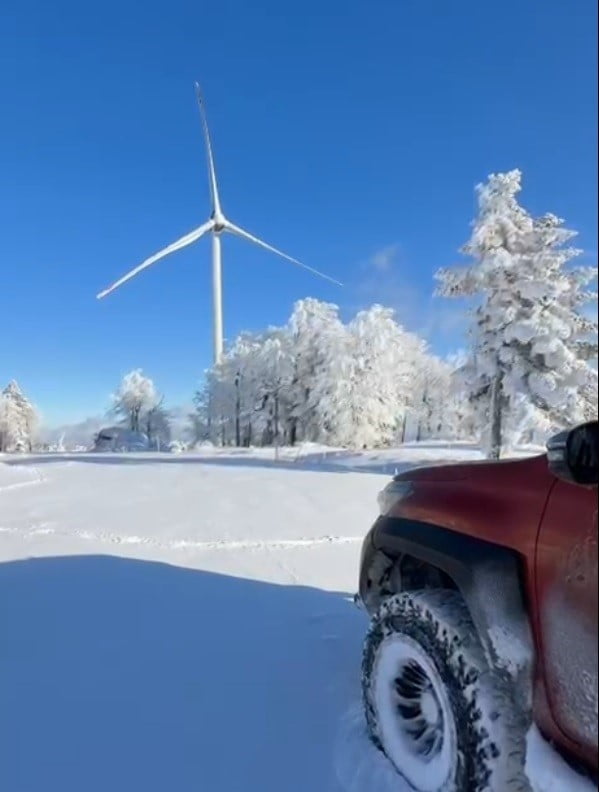 BALIKESİR'İN SUSURLUK İLÇESİNDE BULUNAN 1300 METRE YÜKSEKLİĞİNE SAHİP ÇATALDAĞ'DA ÇEKİLEN...