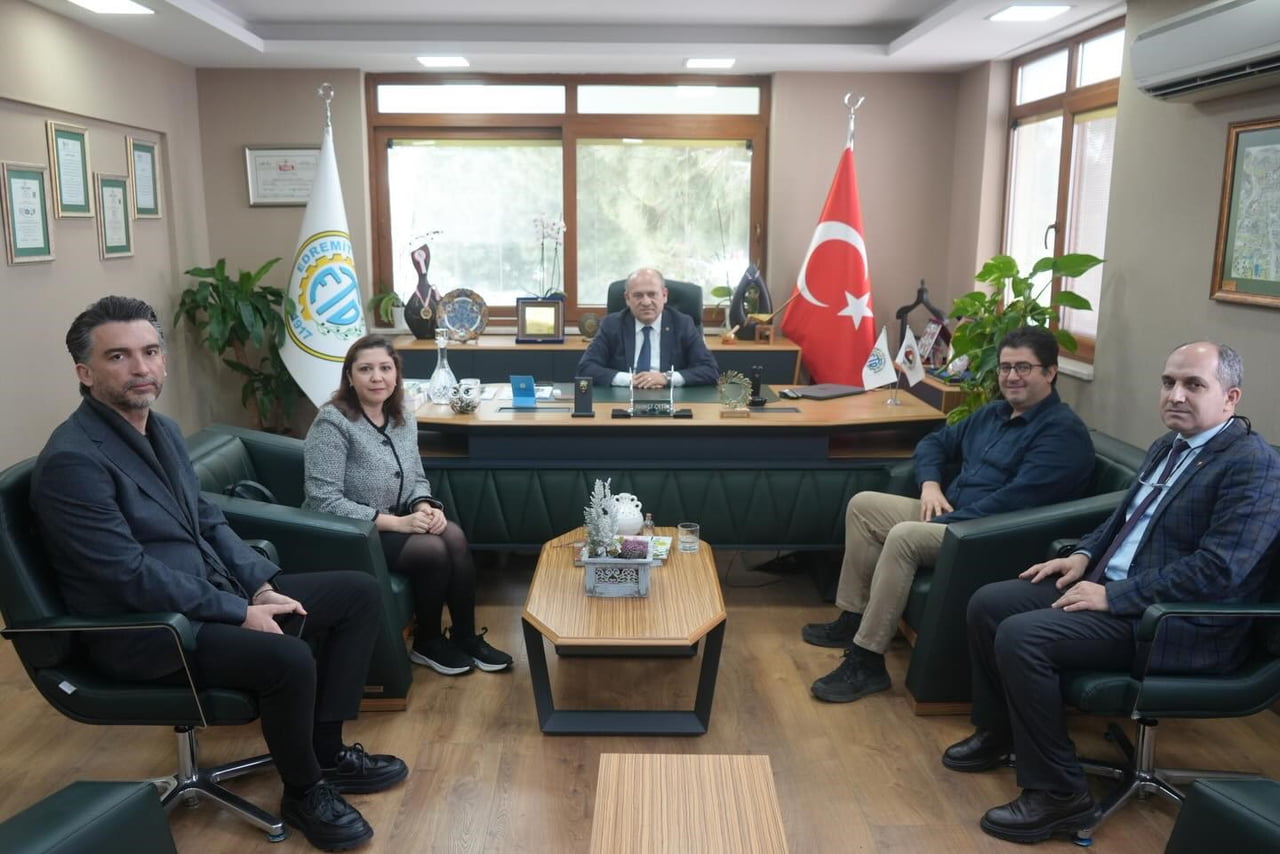 BALIKESİR ÜNİVERSİTESİ EDREMİT SİVİL HAVACILIK YÜKSEKOKULU HAVACILIK YÖNETİMİ BÖLÜMÜ BAŞKANI DR....