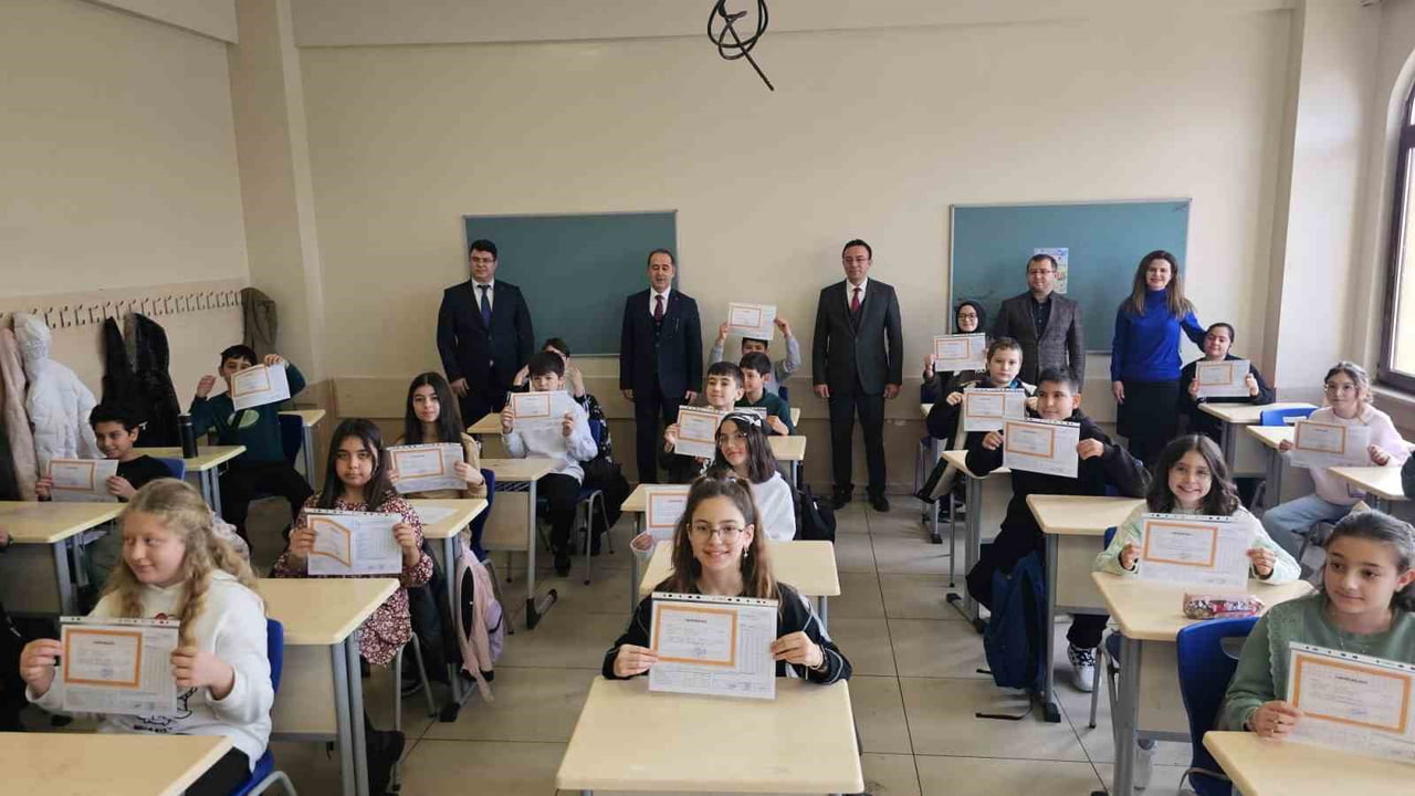 BANDIRMA’DA 28 BİN ÖĞRENCİ YARIYIL TATİLİNE GİRDİ