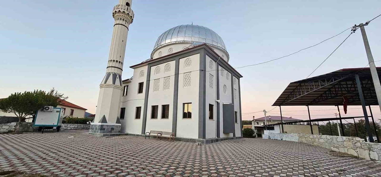 BAŞALAN MAHALLESİ'NDE HAYIRSEVER VATANDAŞLARIN KATKILARIYLA İNŞA EDİLEN CAMİ İÇİN İMAM ATAMASI...