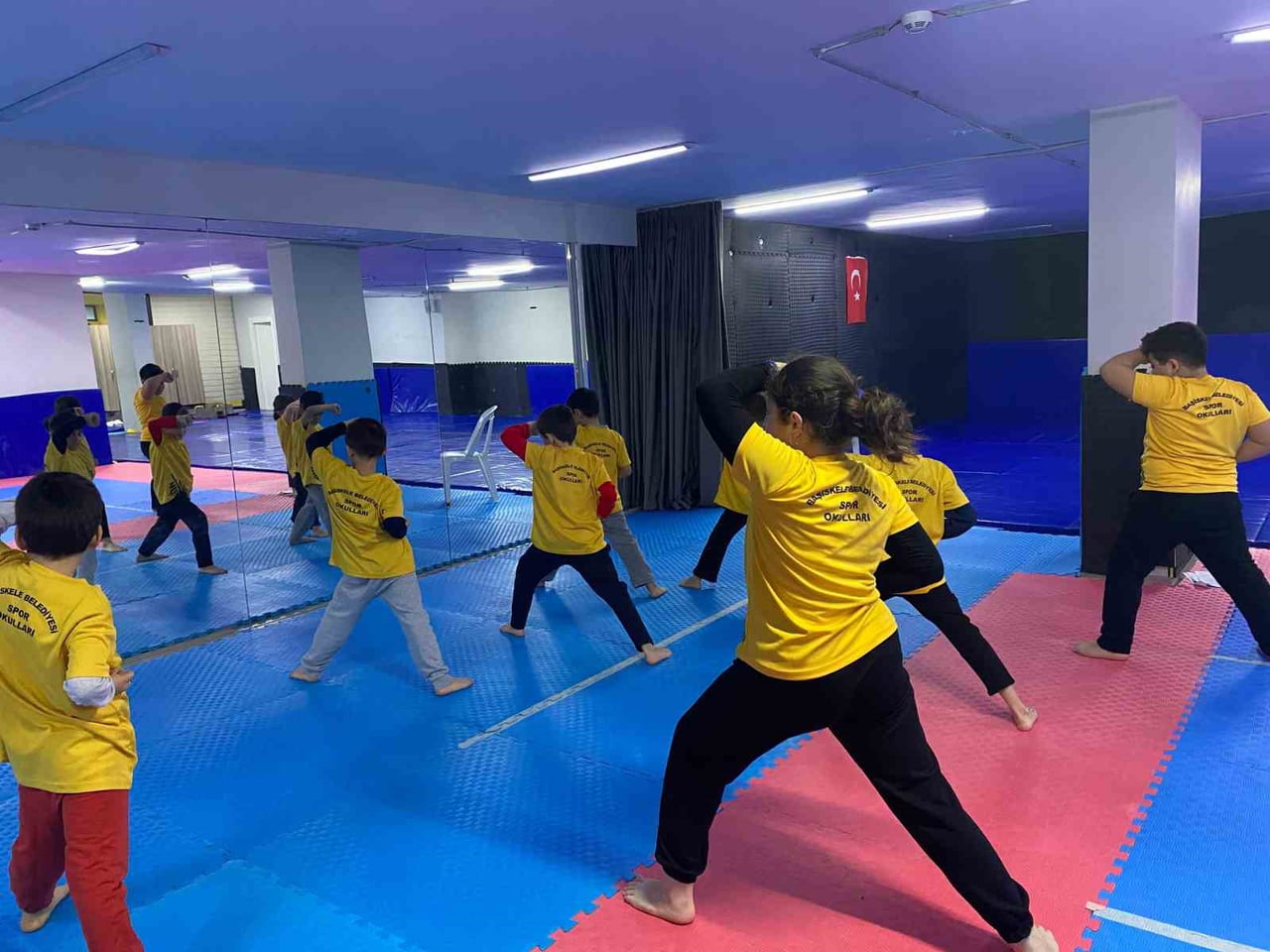 BAŞİSKELE BELEDİYESİ TARAFINDAN ÜCRETSİZ OLARAK DÜZENLENEN 2025-2026 YILI KIŞ SPOR OKULLARI, 4-14...