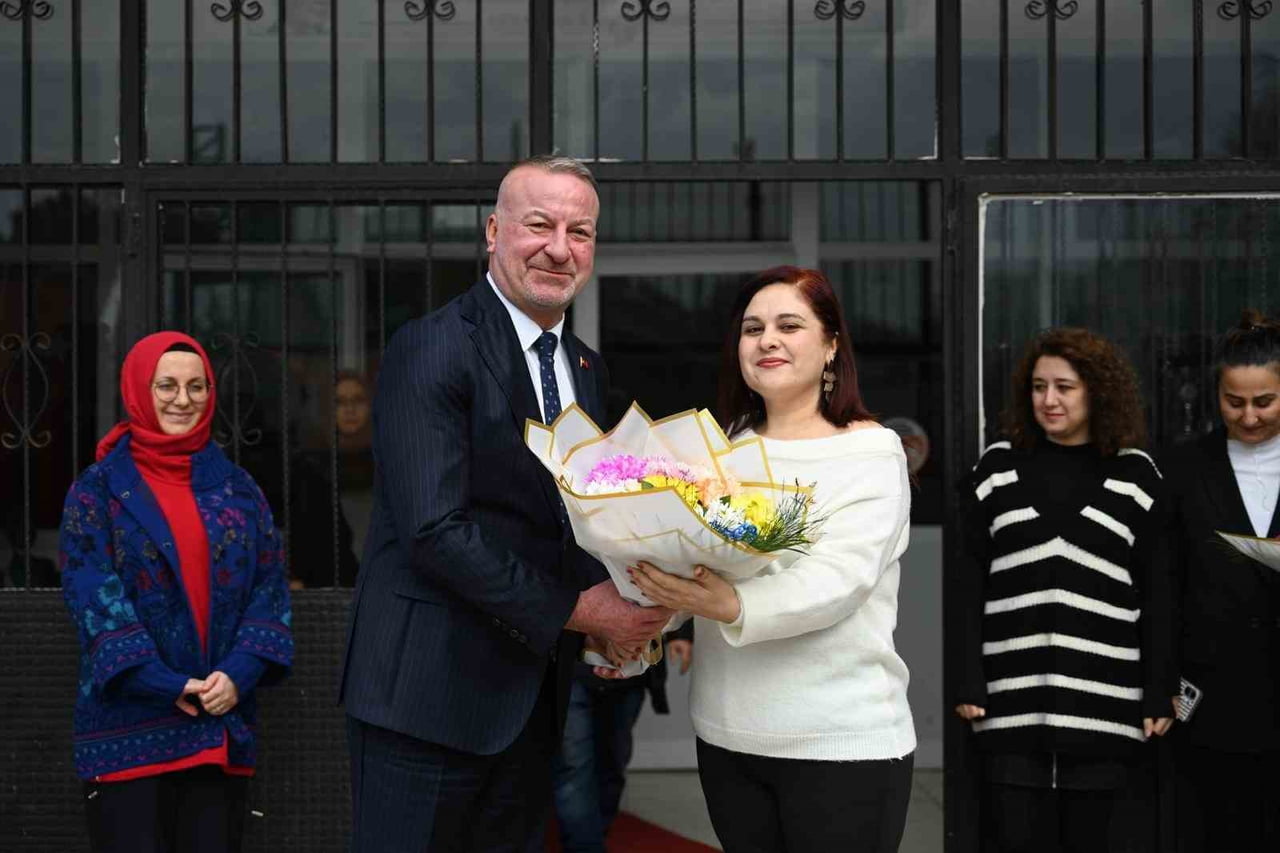 BAŞKAN KARABATI'DAN EĞİTİME TAM DESTEK