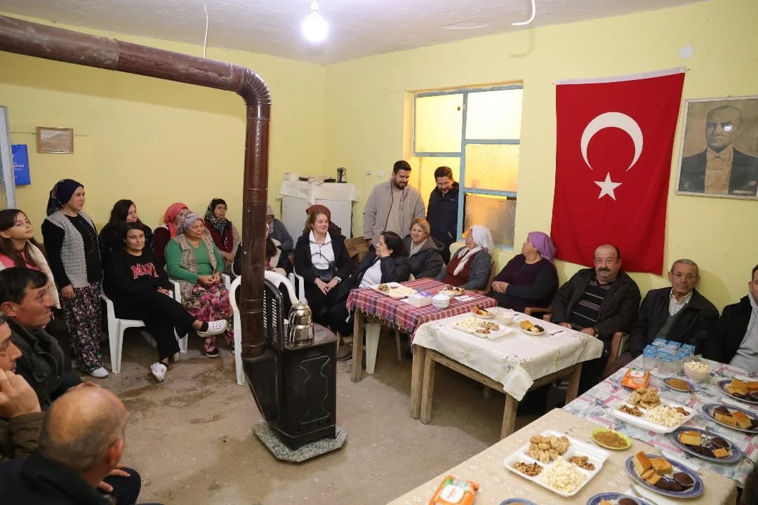 BAŞKAN KAYA, VATANDAŞLARIN SORUNLARINI DİNLEDİ