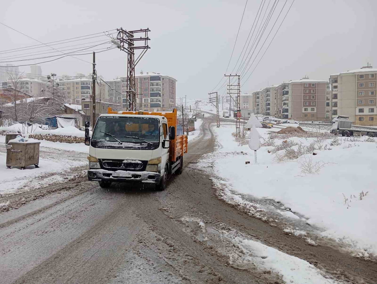 BATTALGAZİ’DE KAR SEFERBERLİĞİ