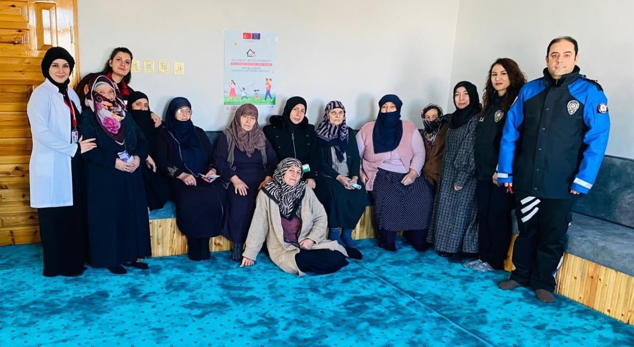 BAYBURT’TA AİLEYE YÖNELİK BİLGİLENDİRME ÇALIŞMASI
