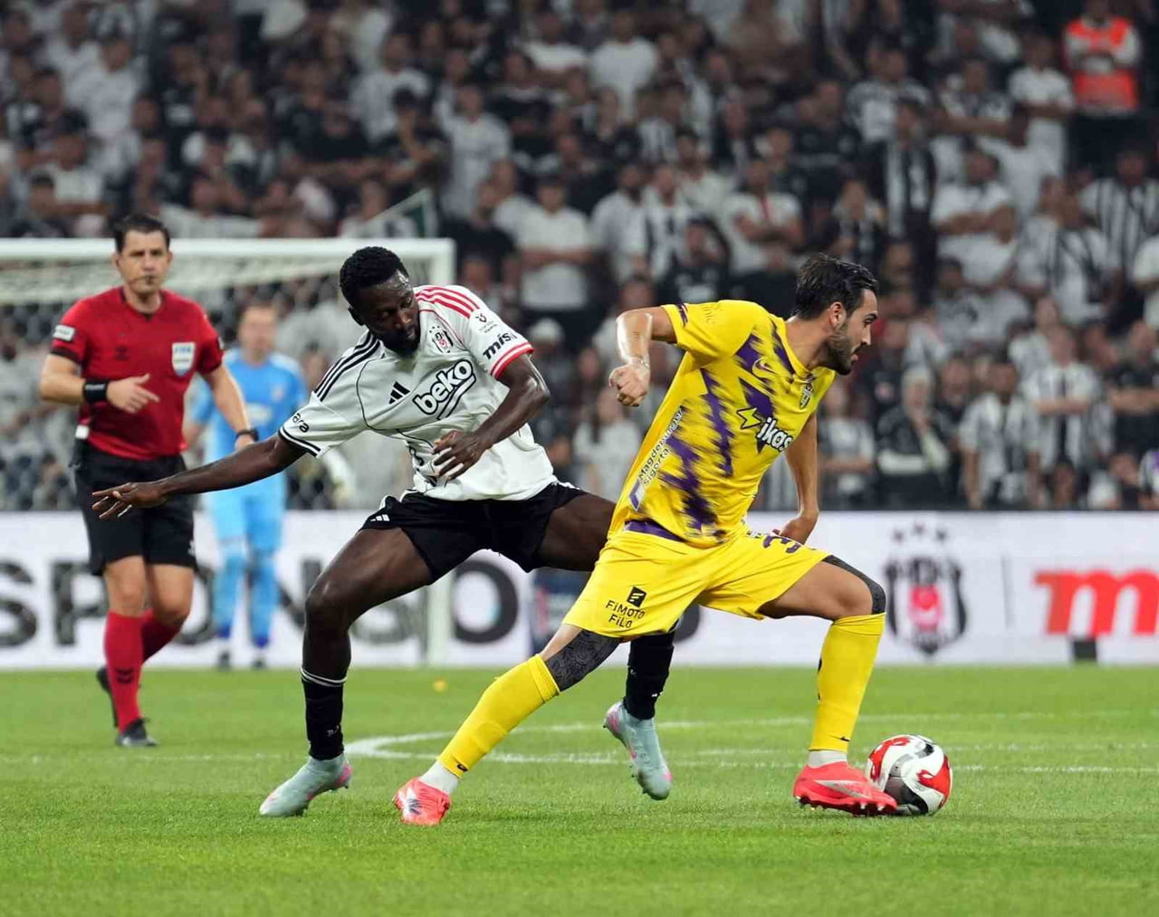 BEŞİKTAŞ, TRENDYOL SÜPER LİG'İN 19. HAFTASINDA DEPLASMANDA OYNAYACAĞI EYÜPSPOR İLE LİGDE 4. KEZ...