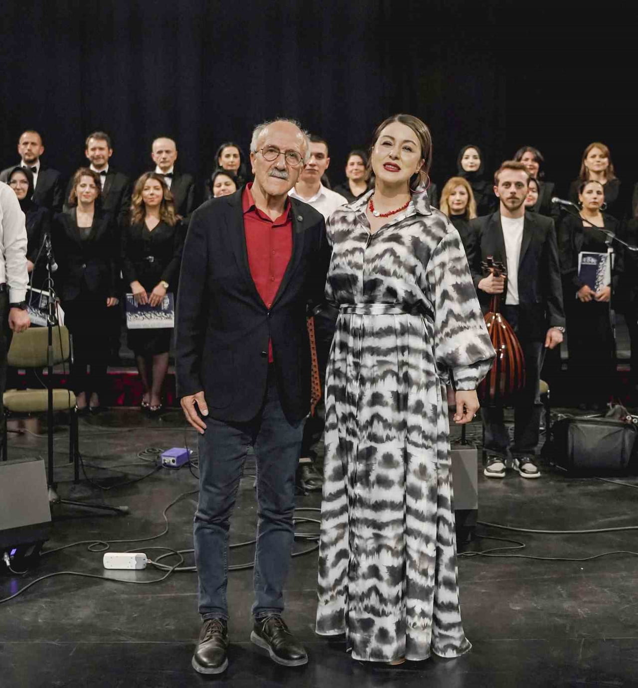 BESTEKAR VE KORO YÖNETMENİ SITKI SAHİL İLE KIZI DR. DERYA SAHİL EROĞLU ERZURUM’UN KÜLTÜR, SANAT...