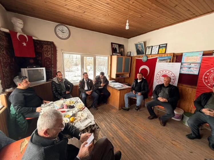 BİLECİK'TE ÇİFTÇİ BULUŞMASI DÜZENLENDİ