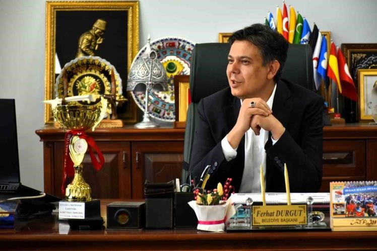 BİLECİK'TE ÇOCUKLARA SÖMESTR SÜRPRİZİ SÖĞÜT BELEDİYE BAŞKANI FERHAT DURGUT