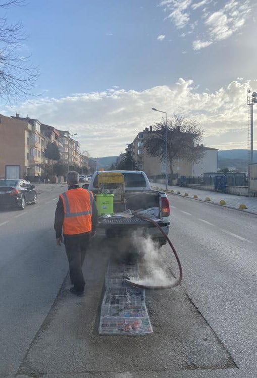 BİLECİK'TE HAŞERELERE KARŞI KIŞLIK MÜCADELE