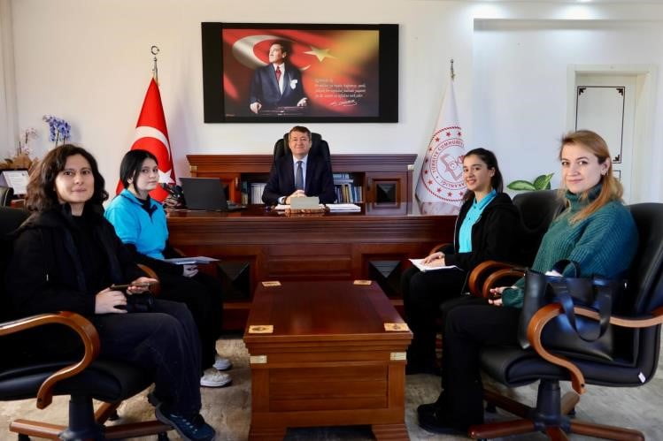 BİLECİK'TE OKUL DERGİSİ SÖYLEŞİSİ