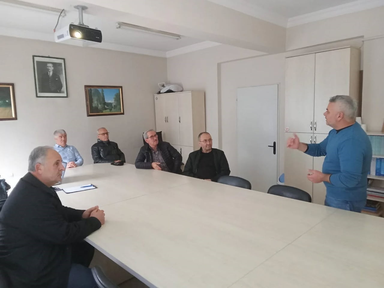 BİLECİK’TE ARI YETİŞTİRİCİLERİNE EĞİTİM VERİLDİ