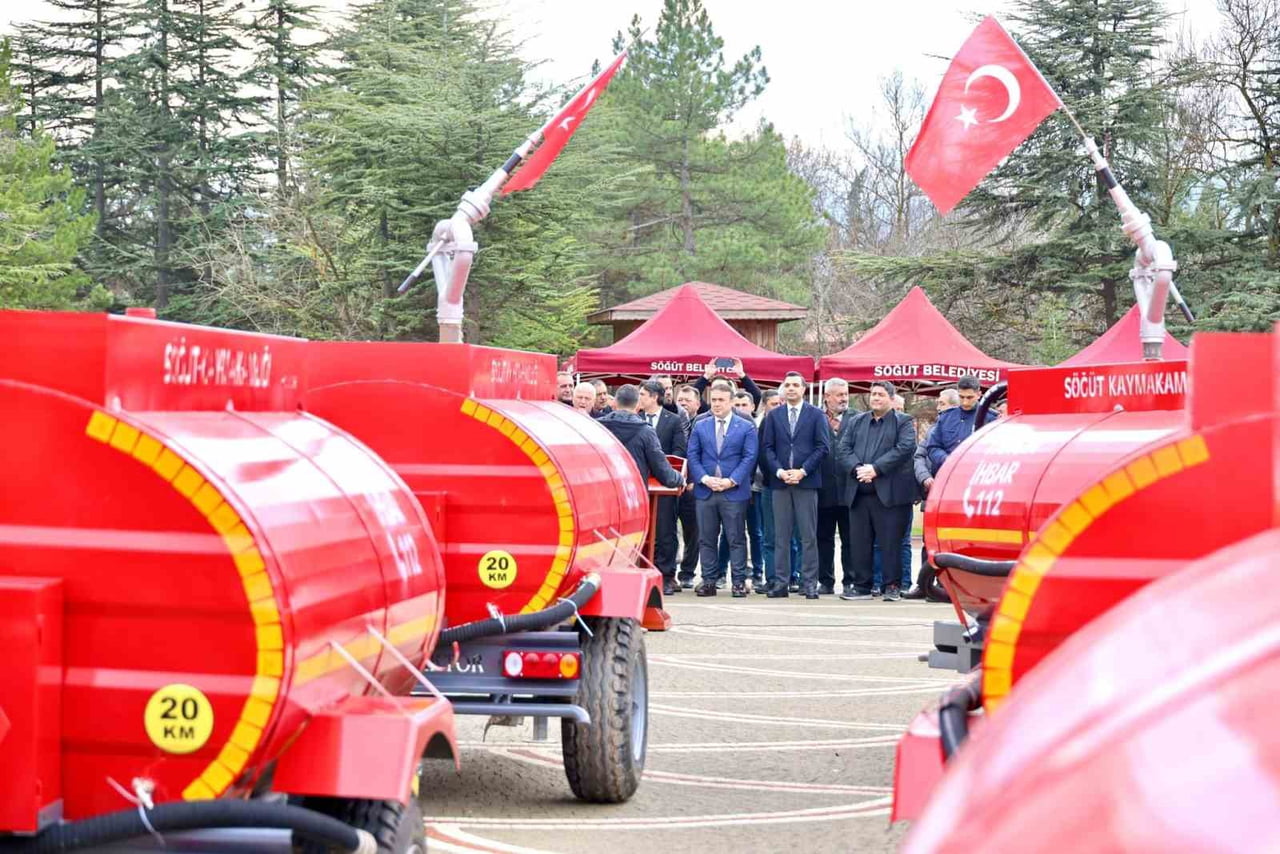 BİLECİK’TE KÖYLERE 15 SU TANKERİ DAĞITILDI