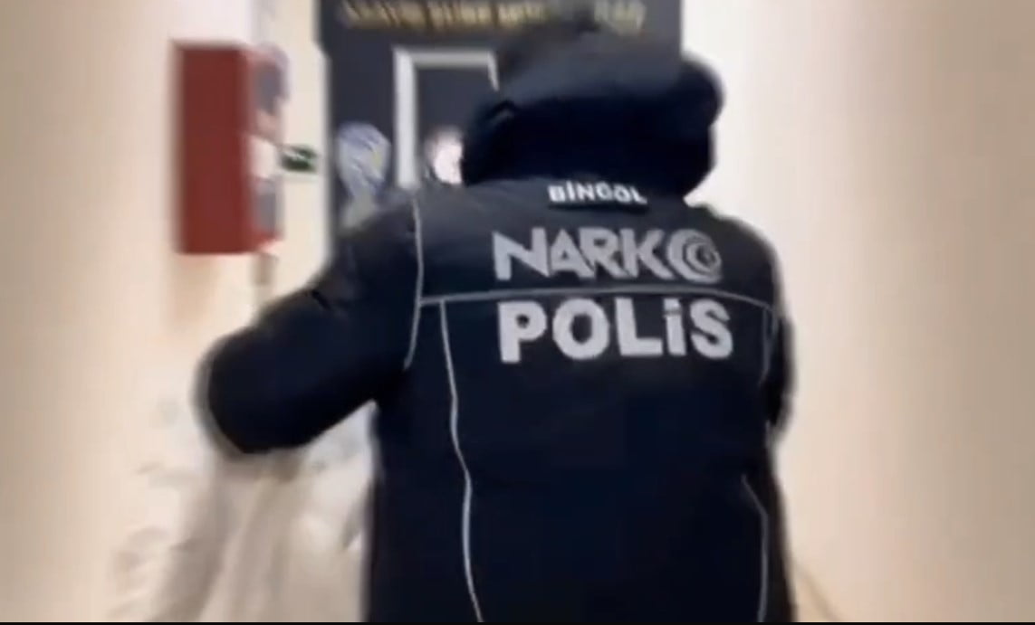 BİNGÖL’DE POLİS EKİPLERİ TARAFINDAN UYUŞTURUCUYLA MÜCADELE ÇALIŞMALARI KAPSAMINDA GÖZALTINA ALINAN...