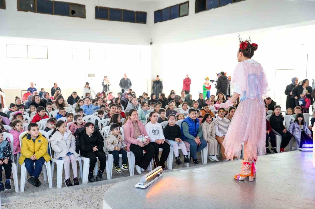 BİRLİKTE PARLAYALIM MİNİK İZLEYİCİLERİYLE BULUŞUYOR