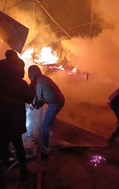 BİTLİS’İN HİZAN İLÇESİNE BAĞLI BAHÇELİEVLER MAHALLESİ’NDE GECE SAATLERİNDE BİR DİPÇİK ÜRETİM...