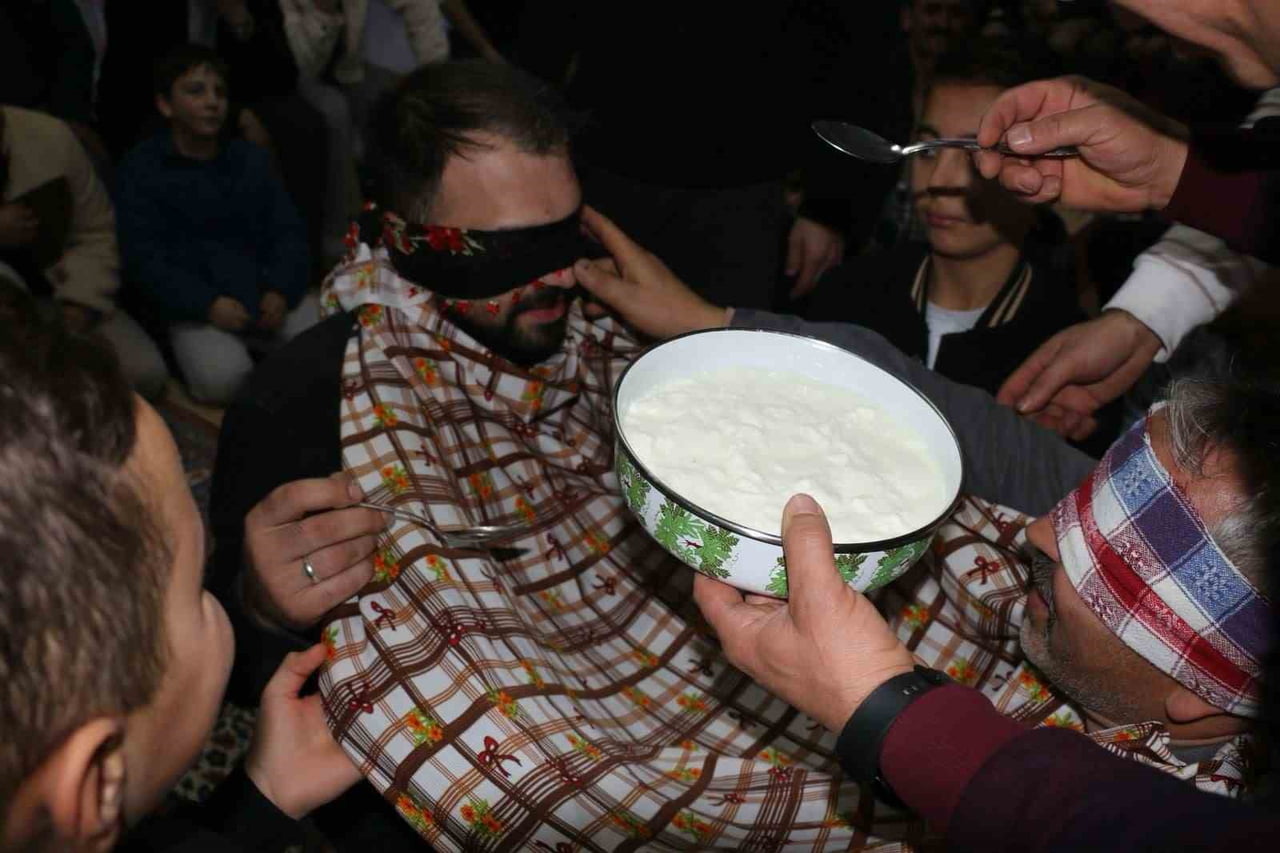 BOLU’NUN MUDURNU İLÇESİNDE, OSMANLI DÖNEMİNDEN GÜNÜMÜZE UZANAN VE KIŞ GECELERİNİN VAZGEÇİLMEZİ...