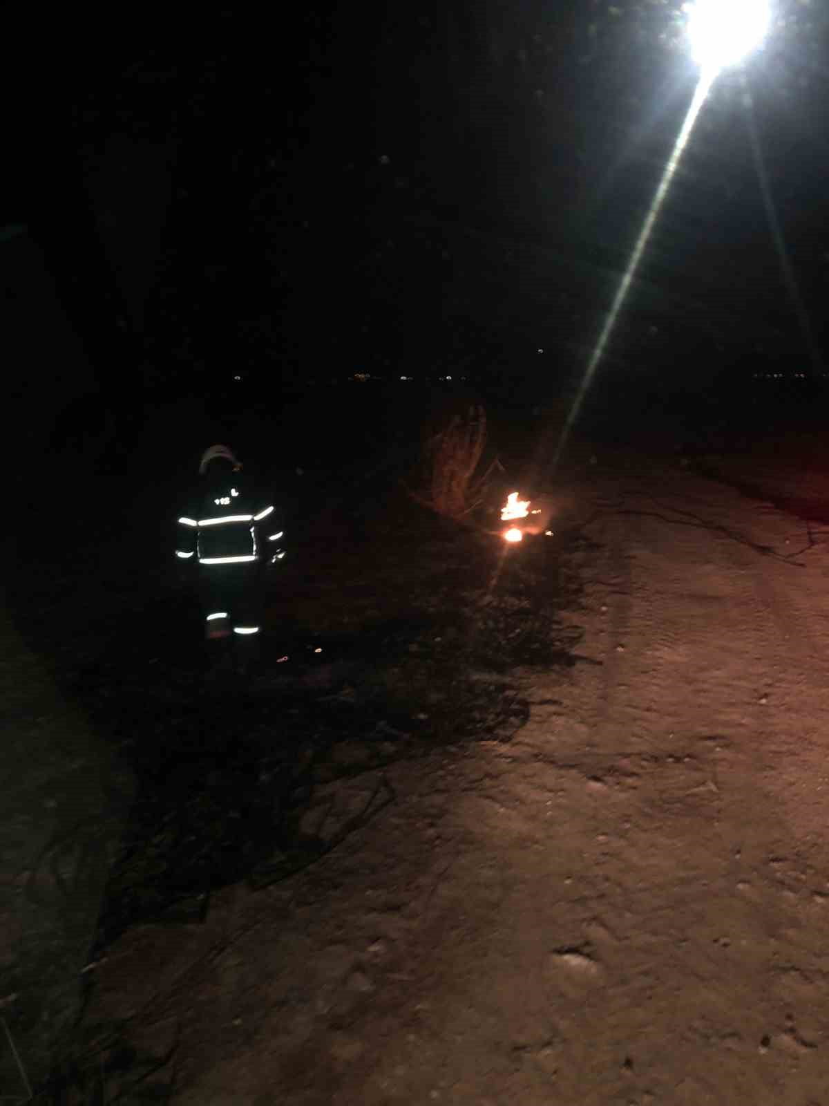 BURDUR'UN BUCAK İLÇESİNDE ÇIKAN ARAZİ YANGINI EKİPLER TARAFINDAN SÖNDÜRÜLDÜ.