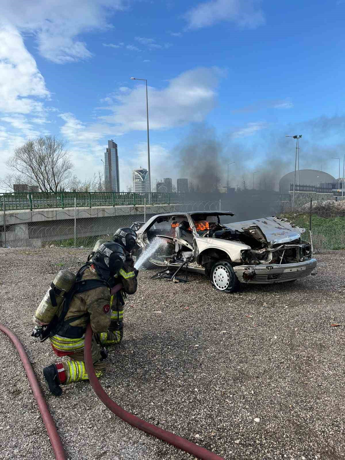 BURSA BÜYÜKŞEHİR BELEDİYESİ İTFAİYESİ, YANGIN VE AFETLERE KARŞI TOPLUMU BİLİNÇLENDİRMEK VE BU...