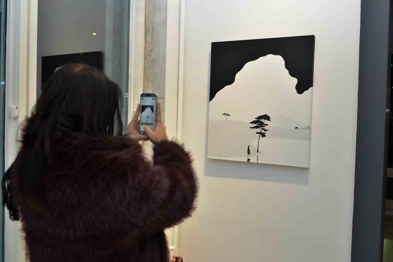 BURSA BÜYÜKŞEHİR BELEDİYESİ, RESSAM SERDAR ACAR’IN ESERLERİNİ ‘GÜNLER’ İSİMLİ SERGİYLE BURSALI...