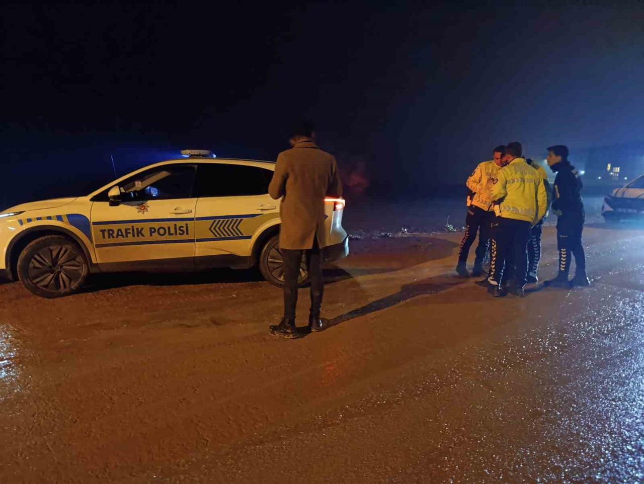 BURSA’NIN İNEGÖL İLÇESİNDE POLİS EKİPLERİNİN 'DUR' İHTARINA UYMAYAN ALKOLLÜ SÜRÜCÜ, YAŞANAN...