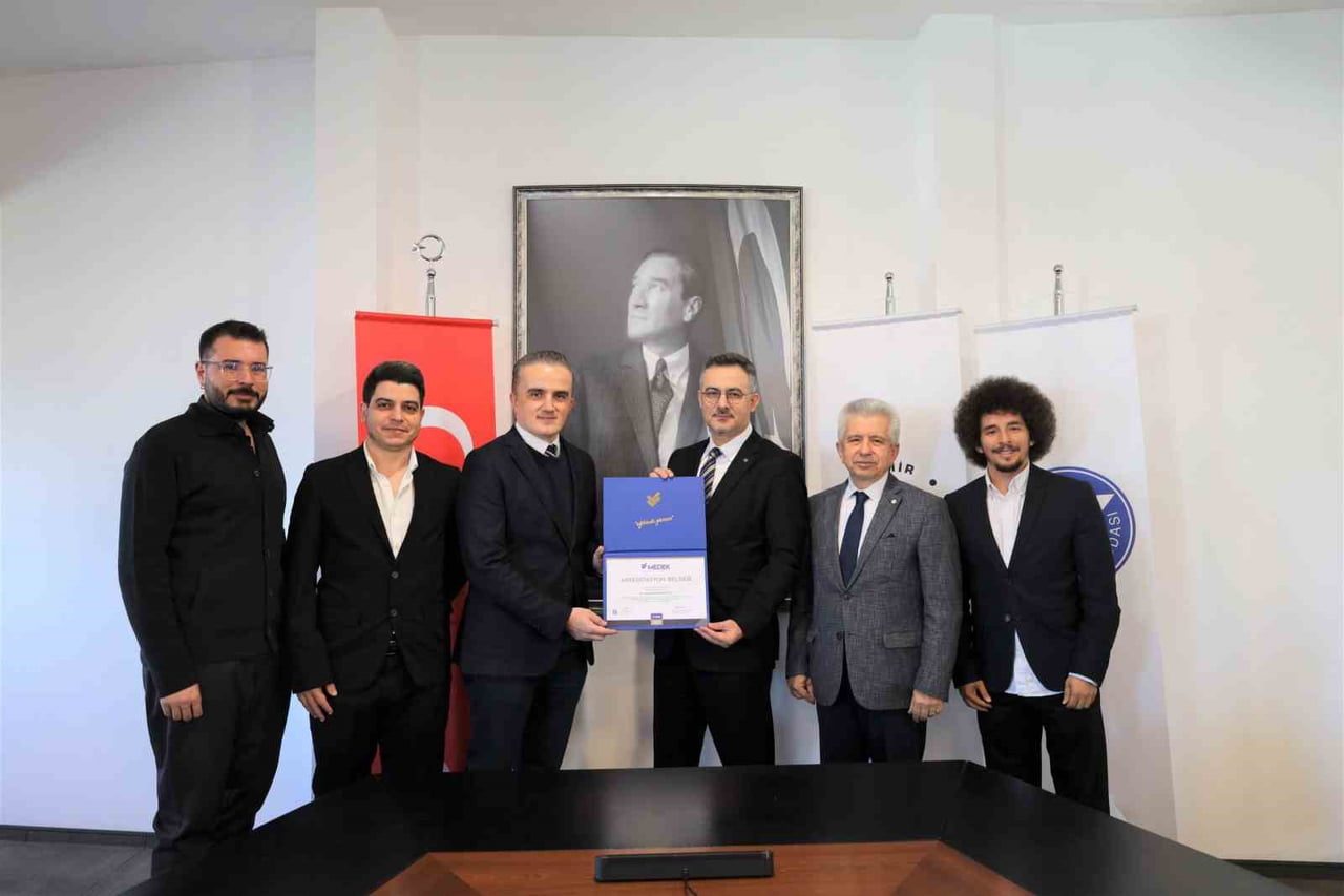 BURSA TEKNİK ÜNİVERSİTESİ REKTÖRÜ PROF. DR. NACİ ÇAĞLAR, İEÜ’YÜ ZİYARET EDEREK MEDEK ADINA...