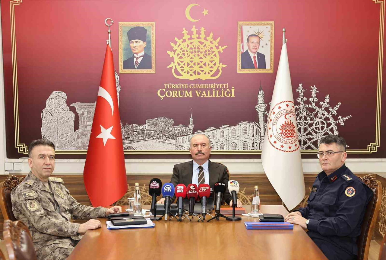 ÇORUM VALİSİ ALİ ÇALGAN, İL EMNİYET MÜDÜRÜ ARİF PEHLİVAN VE İL JANDARMA KOMUTANI KUBİLAY...