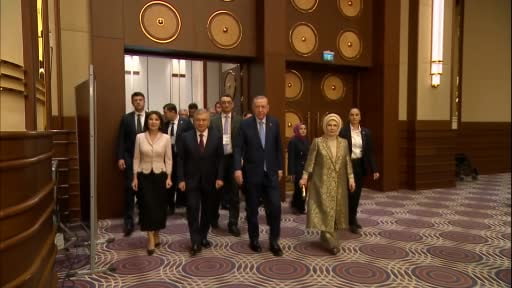 Cumhurbaşkanı Erdoğan, Özbek mevkidaşı Mirziyoyev ile ortak basın toplantısında açıklamalarda...