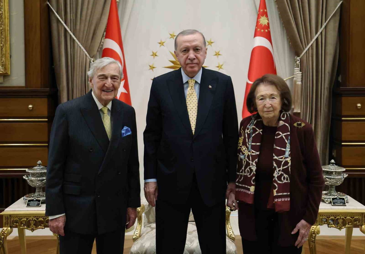 CUMHURBAŞKANI RECEP TAYYİP ERDOĞAN, İŞ ADAMI RAHMİ KOÇ VE VEHBİ KOÇ VAKFI YÖNETİM KURULU BAŞKANI...