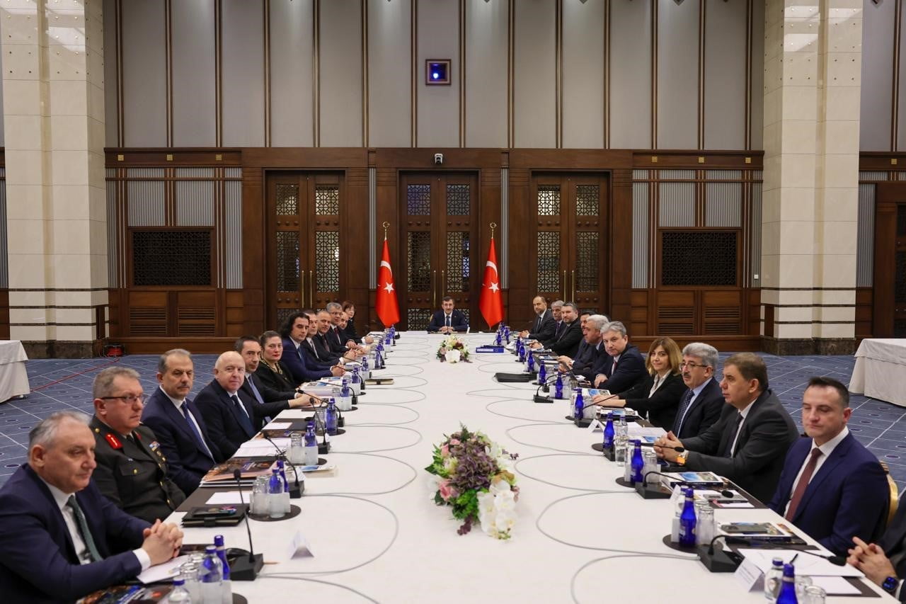 CUMHURBAŞKANI YARDIMCISI YILMAZ, CUMHURBAŞKANLIĞI KÜLLİYESİ'NDE DÜZENLENEN TÜRKİYE COĞRAFİ BİLGİ...