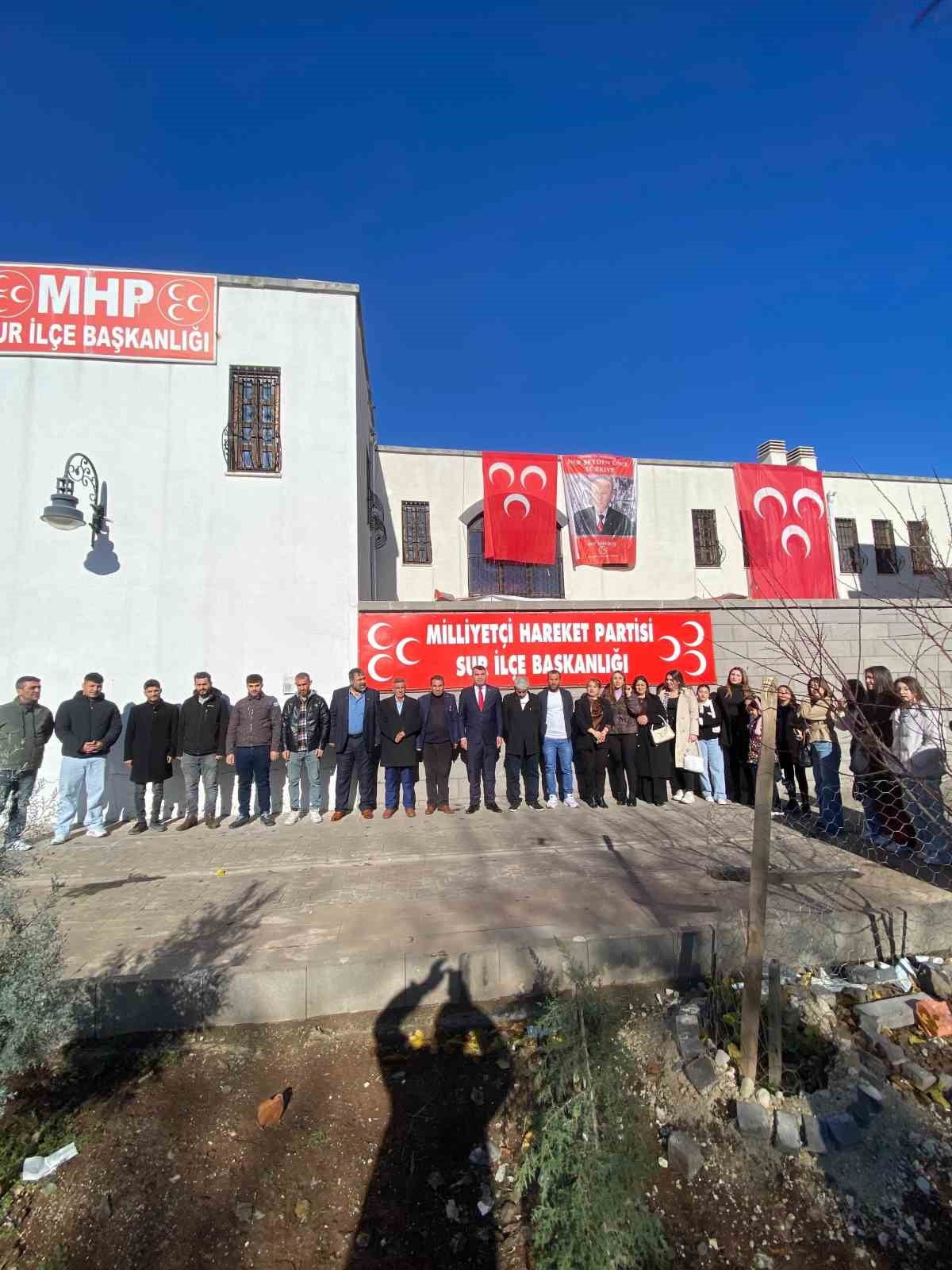 DİYARBAKIR’DA MİLLİYETÇİ HAREKET PARTİSİ SUR İLÇE BAŞKANLIĞINDAN "TERÖRSÜZ TÜRKİYE"YE TAM DESTEK...