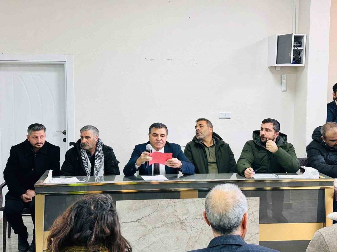 DİYARBAKIR ESNAF VE SANATKARLAR ODALAR BİRLİĞİNE (DESOB) BAĞLI ÇERMİK ŞOFÖRLER VE OTOMOBİLCİLER...