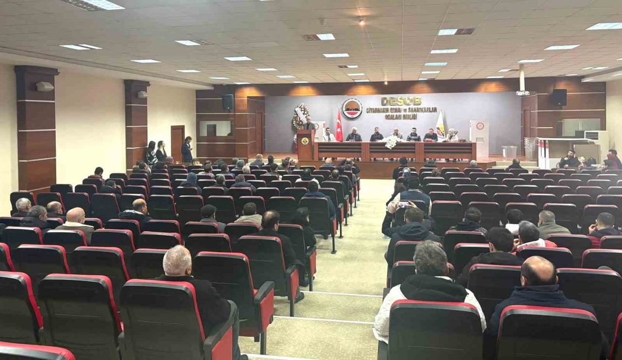 DİYARBAKIR ESNAF VE SANATKARLAR ODASI (DESOB) SEÇİMLERİNDE KIRMIZI LİSTE 12 ODANIN TAMAMINI...