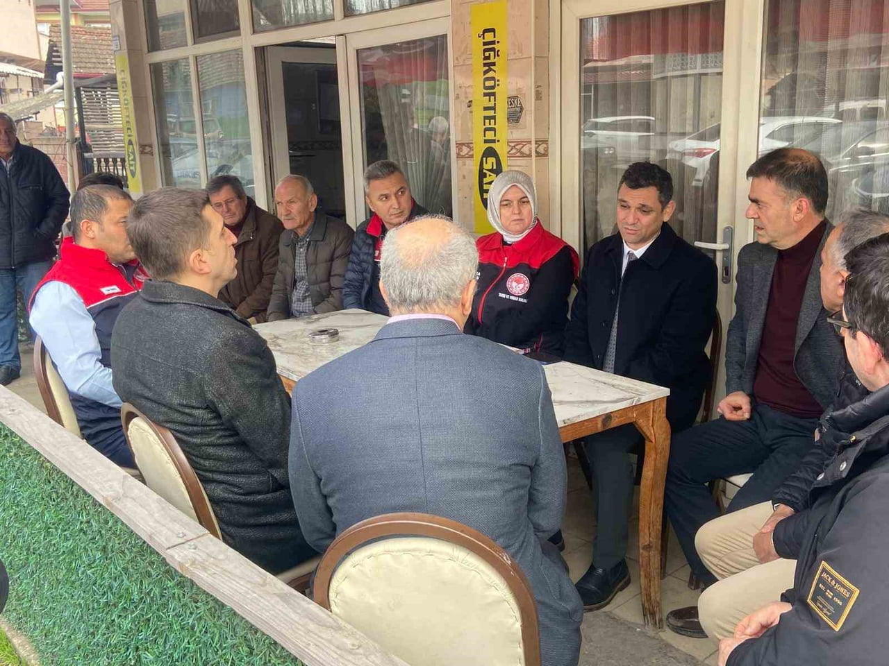 DÜZCE’DE TARIM ÜRÜNLERİNİN DAHA VERİMLİ VE DAHA ÇOK ÜRETİLEBİLMESİ AMACIYLA ARAZİLER İNCELENEREK...