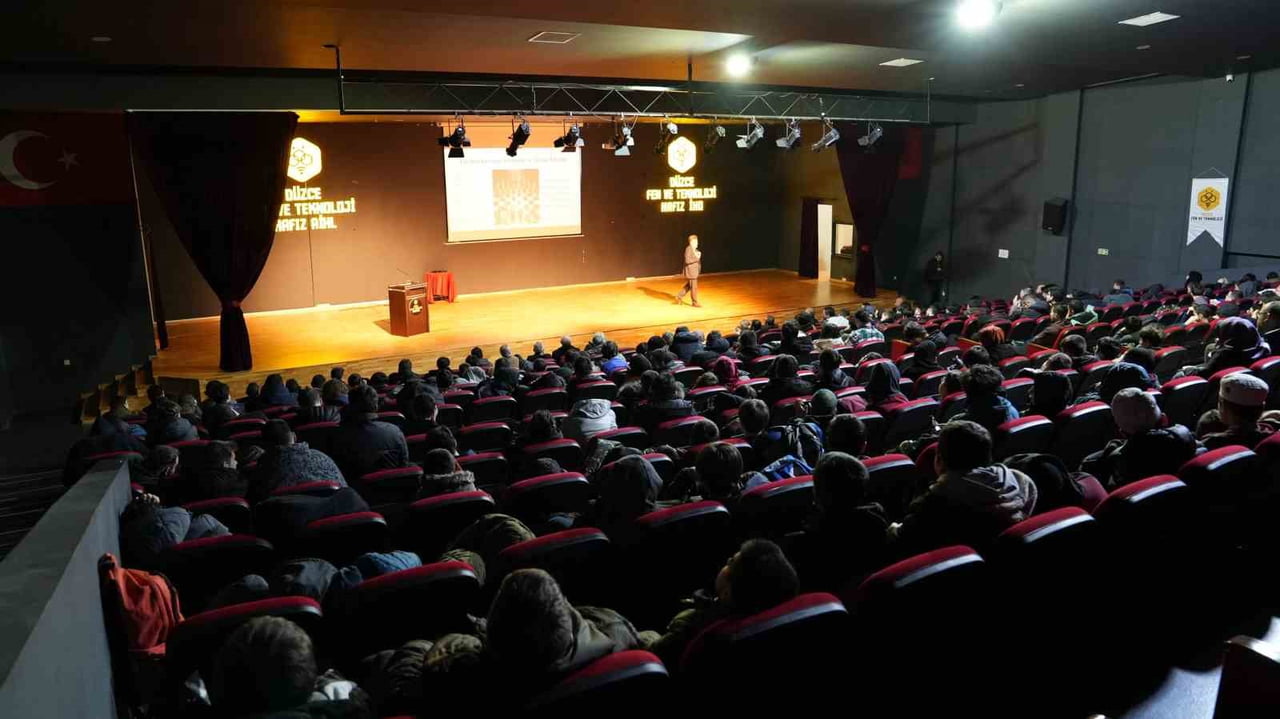 DÜZCE FEN VE TEKNOLOJİ LİSESİ’NDE, HİKMET PROJESİ KAPSAMINDA ANLAMLI BİR KONFERANS PROGRAMI...