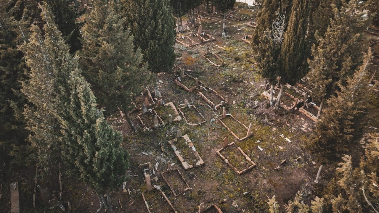 ECEABAT İLÇESİNDE TÜRKLERİN BALKANLARA GEÇİŞİNDEKİ İLK MEZARLIK KEŞFEDİLDİ. MEZARLIKTA YAPILAN...