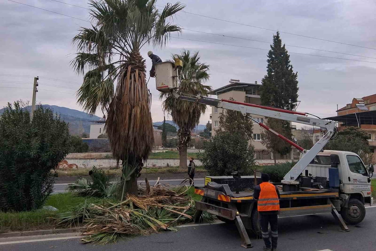 EFELER BELEDİYESİ İLE KARAYOLLARI GENEL MÜDÜRLÜĞÜ ARASINDA İMZALANAN PROTOKOL KAPSAMINDA, EFELER...