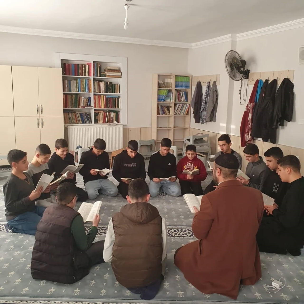 ELAZIĞ’DA GENÇLERE YÖNELİK ARA DÖNEM EĞİTİM PROGRAMI