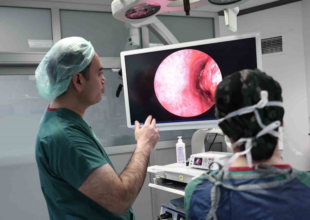 ERCİYES ÜNİVERSİTESİ (ERÜ) TIP FAKÜLTESİ HASTANELERİNDE, ÜNİVERSİTE YÖNETİMİNCE SAĞLIK...