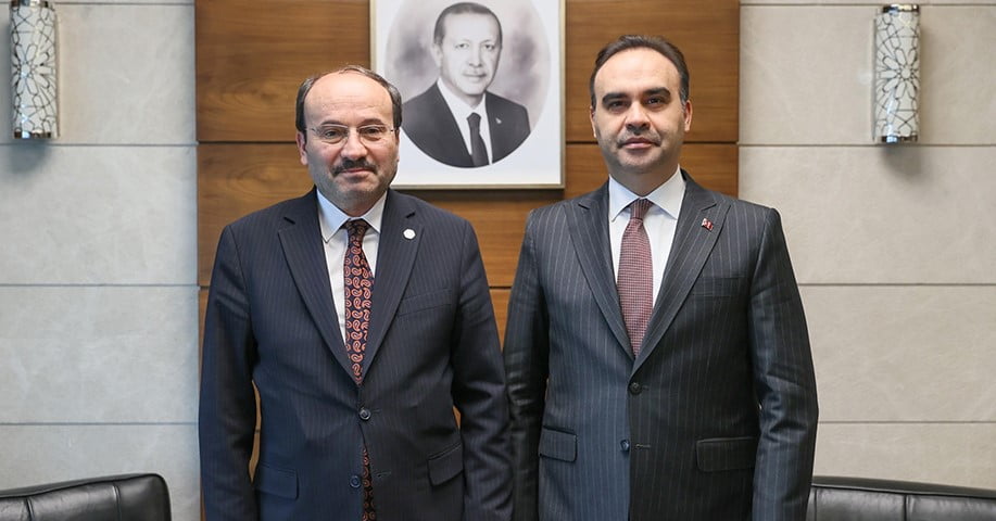 ERZURUM TEKNİK ÜNİVERSİTESİ (ETÜ) REKTÖRÜ PROF. DR. BÜLENT ÇAKMAK, ANKARA’DA SANAYİ VE TEKNOLOJİ...